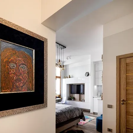 Dzīvoklis Art Design King Bed In Old Town