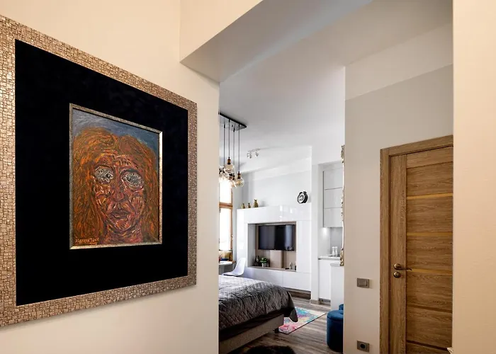 Dzīvoklis Art Design King Bed In Old Town