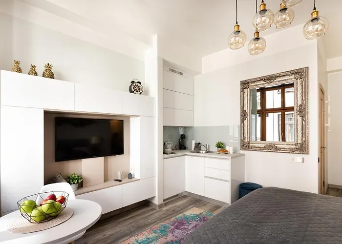 Art Design King Bed In Old Town * Riga