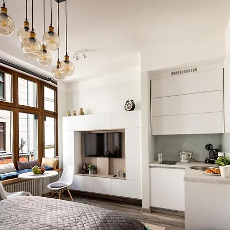 Art Design King Bed In Old Town *