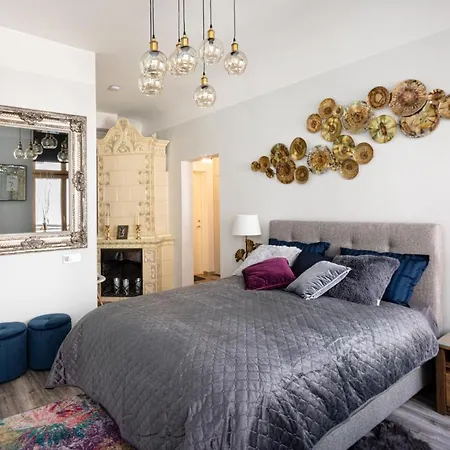 Art Design King Bed In Old Town Riga